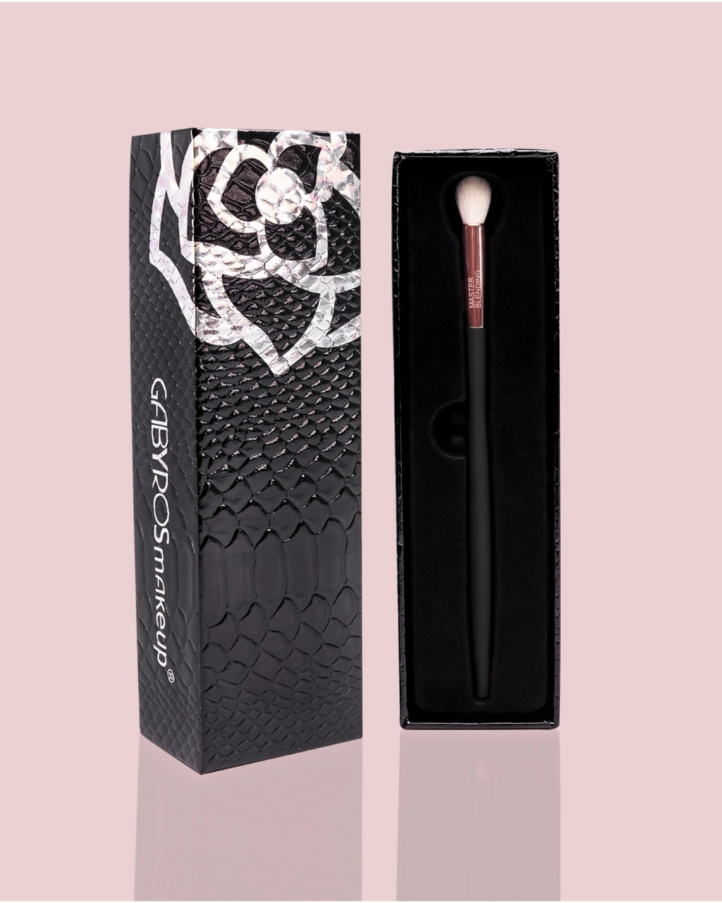 MASTER BLENDING BRUSH